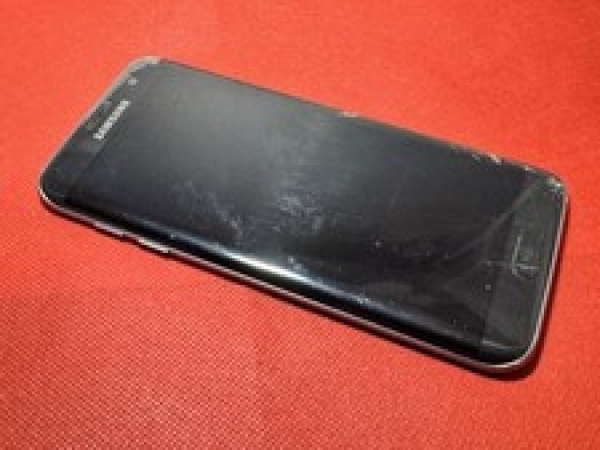 Samsung Galaxy S7 Edge SM-G935F Smartphone Defekt Schaden