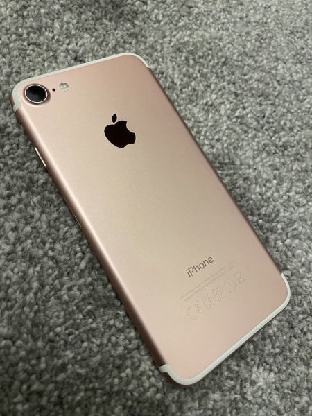 Apple iPhone 7 – 32GB – Roségold (Entsperrt) A1778 (GSM)