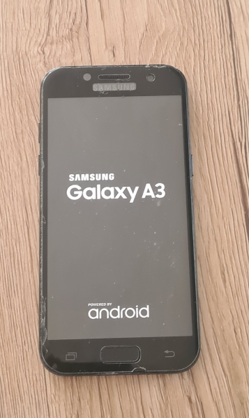 Samsung Galaxy A3 Smartphone