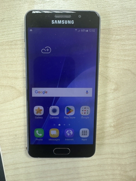 Samsung Galaxy A3 (2016) SM-A310F | 16GB | schwarz (Vodafone) Smartphone