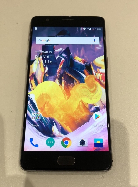 One Plus 3T 128GB – Grau – Entsperrt