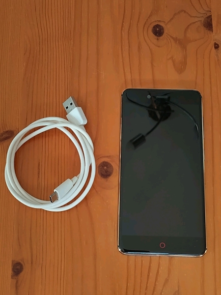 ZTE Nubia Z17 Mini Android Smartphone 4GB+64GB 13MP Kamera Fingerabdruck Entsperren