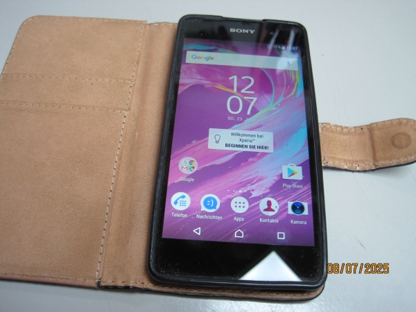 Smartphone/Handy Sony XPERIA F 3311 gebraucht (LP16)