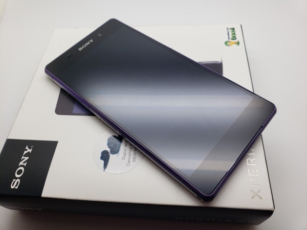 Neu unbenutzt verpackt (Tesco/O2) Sony Xperia Z2 lila 16GB Smartphone Sammlerstück
