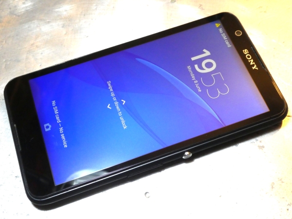 Sony Xperia E4 E2105 schwarz 8GB entsperrt Handy Smartphone