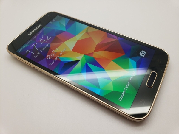 Sehr guter Zustand Gold Samsung Galaxy S5 G900F entsperrt 16GB 2GB RAM 5,1″ Android Smartphone