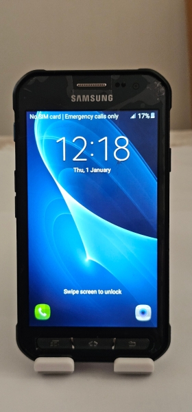 Samsung Galaxy Xcover 3 Dark Silver 4GB (Entsperrt) 4G Smartphone SM-G389F Riss