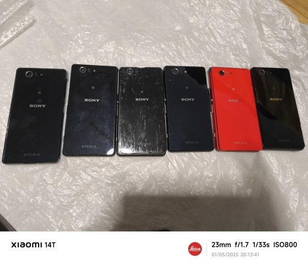 7x Sony Xperia Z3 Compact D5803 Smartphone als Ersatzteilspender Restposten
