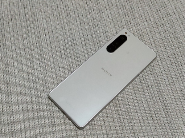 Sony Xperia 5 IV 128GB Weiß Android Smartphone OLED Entsperrt SIM Frei Silber
