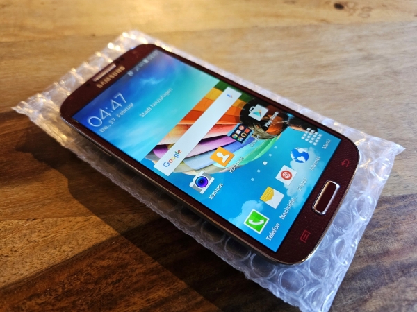 Samsung  Galaxy S4 GT-I9506 – 16GB Red Wine (Ohne Simlock) Smartphone
