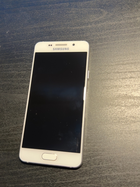 Samsung Galaxy A3 Smartphone – Weiß – Top Zustand – 16Gb Home Button PROBLEM