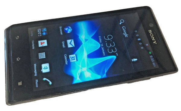 Sony Xperia J ST-26i 4GB – schwarz (entsperrt) Android 4 Smartphone ST26i