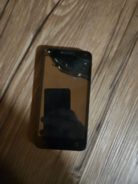 Alcatel U5 HD – 8 GB – Smartphone Volcano Black (entsperrt) (Dual-SIM)