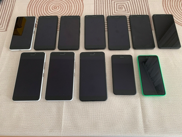 12x Nokia Lumia Smartphone – 3 verschiedene Modelle