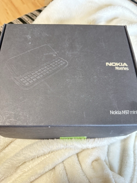 Nokia  N97 mini – 8GB – Weiss (Ohne Simlock) Smartphone