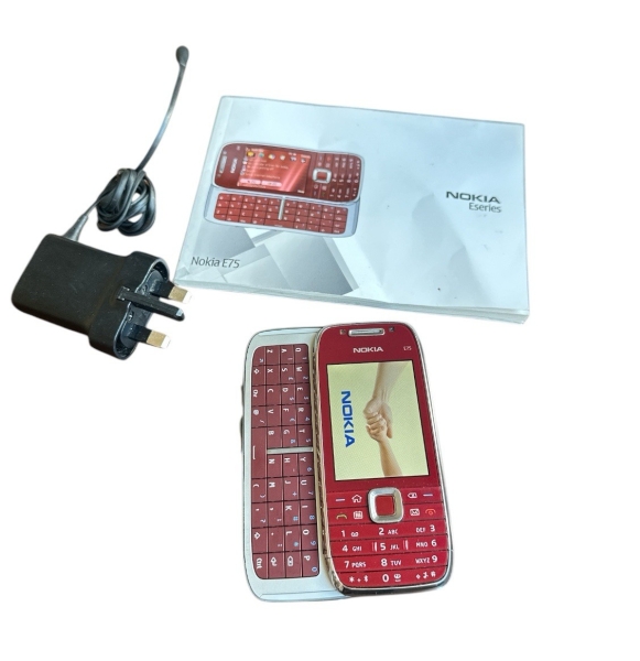 Nokia E75 (entsperrt) Smartphone Handy QWERTZ Slide, rot [Klasse A]