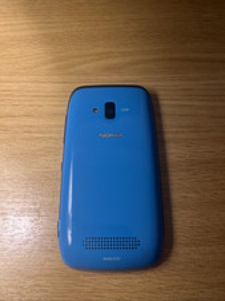 Nokia 610
