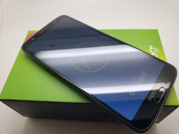 Originalverpackt sehr guter Zustand wenig benutzt entsperrt DualSim Motorola Moto G6 XT19255 blau Smartphone