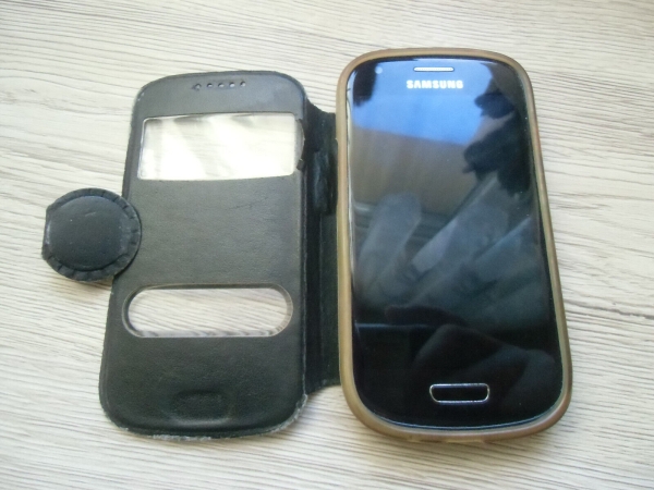 Samsung  Galaxy S III mini GT-I8190 – 8GB – Onyx Black (Ohne Simlock) Smartphone