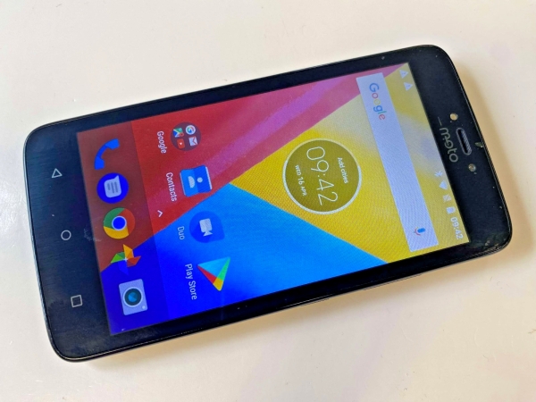 Motorola Moto C XT1754 Smartphone – entsperrt – 16GB 4G LTE Android 7 schwarz