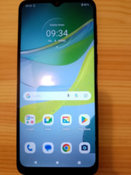Motorola moto e13 – 128GB, Ohne Simlock, Dual SIM,  Android, USB, Smartphone