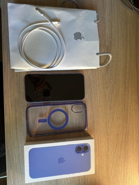Smartphone Apple IPHONE 16 PLUS 6,1″ 256 GB Blau
