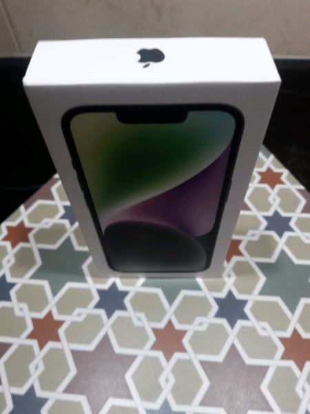 iPhone 14 128GB Midnight Black entsperrt Smartphone neu versiegelt
