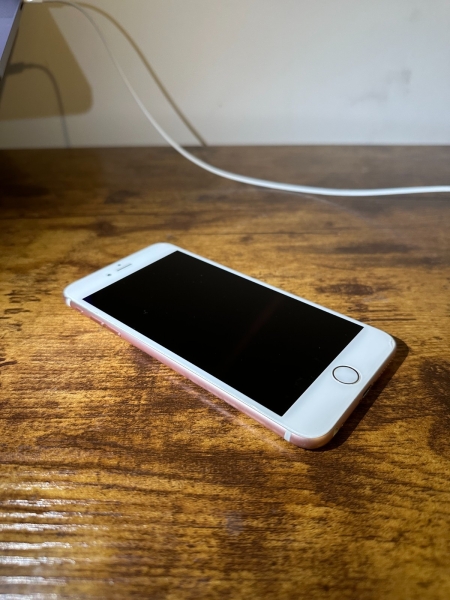 Apple iPhone 6s Plus – 32GB – Roségold (Entsperrt) A1687 (CDMA + GSM)