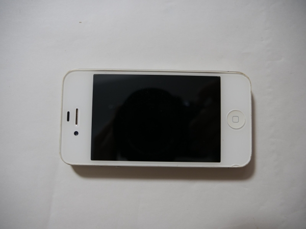 Apple iPhone 4 – 8GB – Weiß – Ungetestet – #27