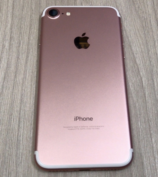 Apple iPhone 7 32GB Entsperrt Roségold Grade B Guter Zustand