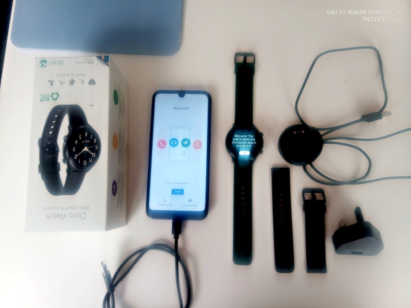 Doro 8100 4G Smartphone entsperrt & Doro Uhr mit smarten Funktionen