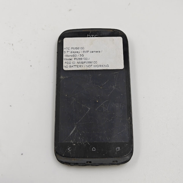 HTC PM66100 3,7″ Display Smartphone – 5MP, Funktioniert Nicht