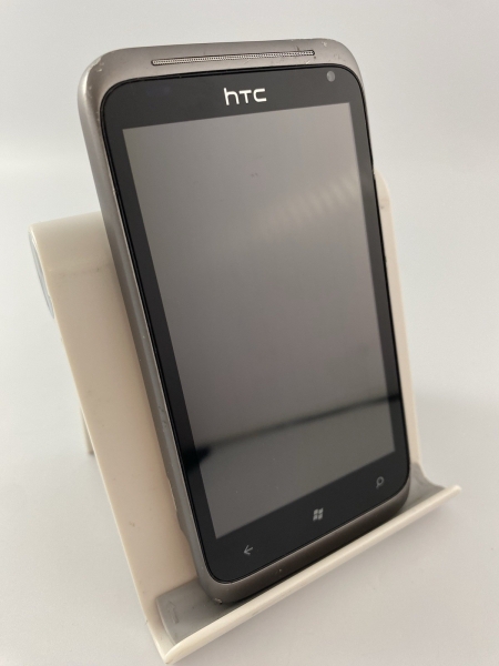 HTC Radar braun orange Netzwerk 8GB 3,8″ 5MP Windows Phone Smartphone unvollständig