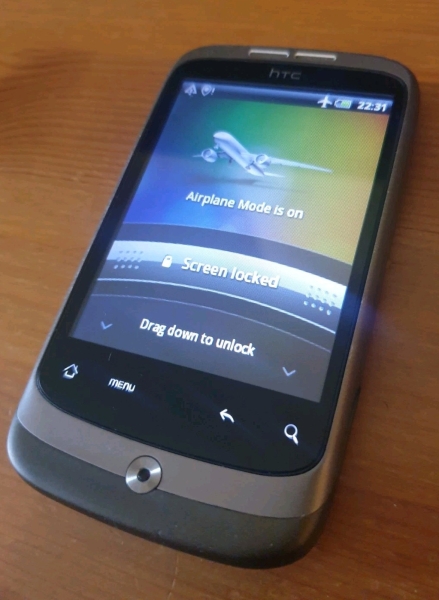 =Defekter Touchscreen= HTC Wildfire PC49100 Smartphone schwarz Bluetooth 3,2″ 5MP
