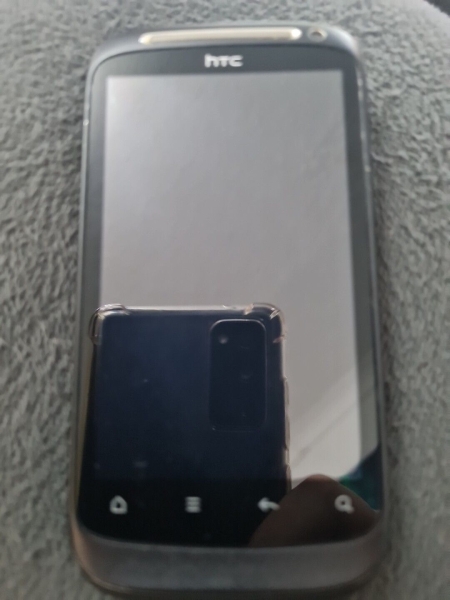 HTC Desire S 3,7 Zoll Display 1,1 GB (entsperrt) Smartphone – schwarz