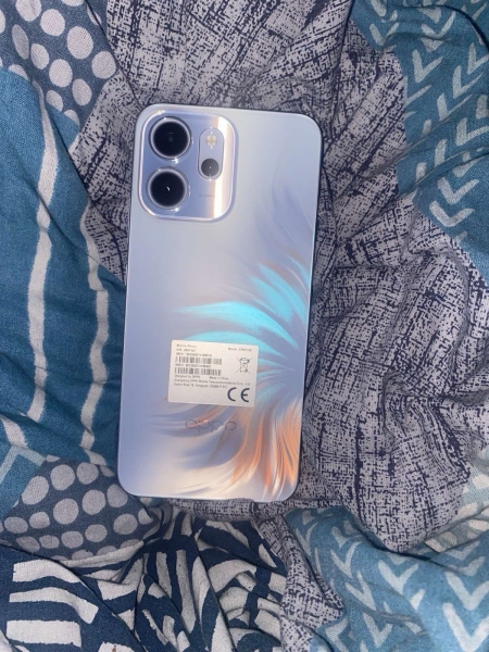 Oppo Reno12 F 5G Smartphone 6,67″ Display, Dual SIM, Android 14