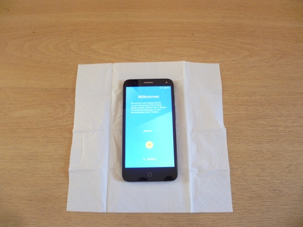 ALCATEL ONETOUCH  POP 2 (4.5) 5042D – 8GB – Volcano Black (Ohne Simlock)…