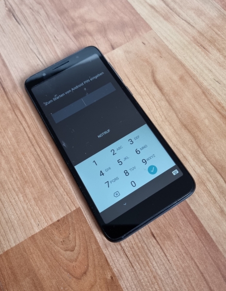 Alcatel / TCL Modell: 5059X in schwarz ( gesperrt )
