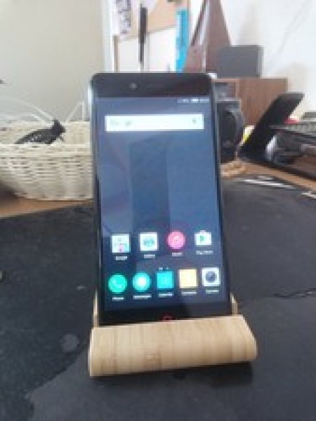 ARCHOS Diamond Alpha – 64GB – Schwarz (Ohne Simlock)