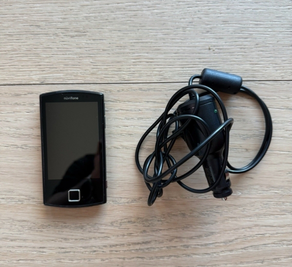 Garmin Asus Nüvifone Smartphone