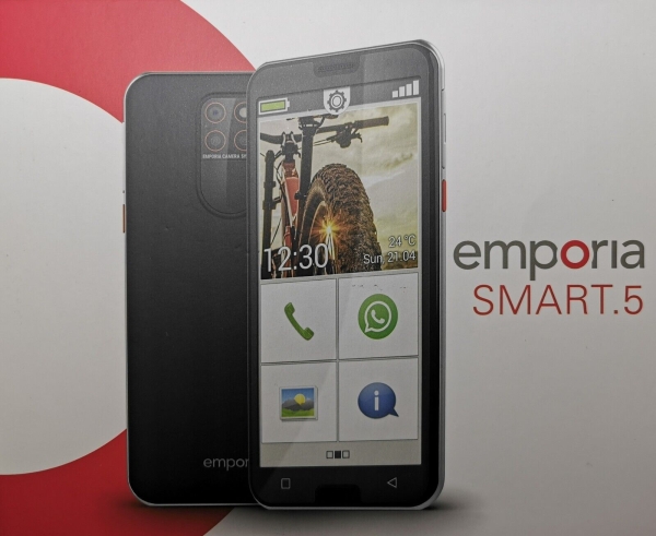 Emporia SMART 5 Senioren-Smartphone 32 GB 5.5 Zoll ,Triple Kamera, Schwarz OVP