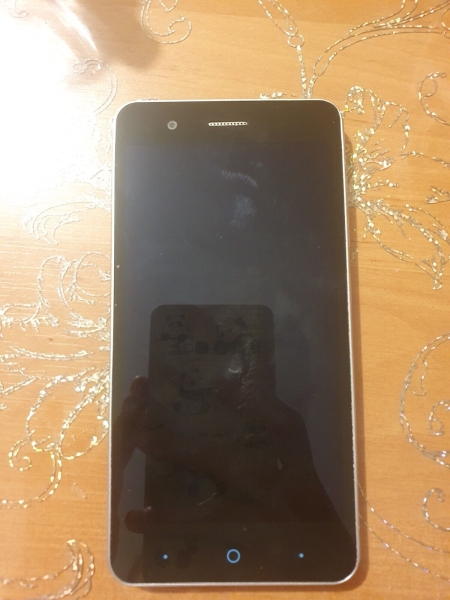ZTE Blade A510 – 8GB – Weiss (Ohne Simlock) Smartphone