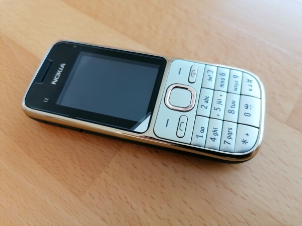 Nokia C2-01 Warm Silver neuwertig >>> 36 Monate ( 3 Jahre ) Gewährleistung