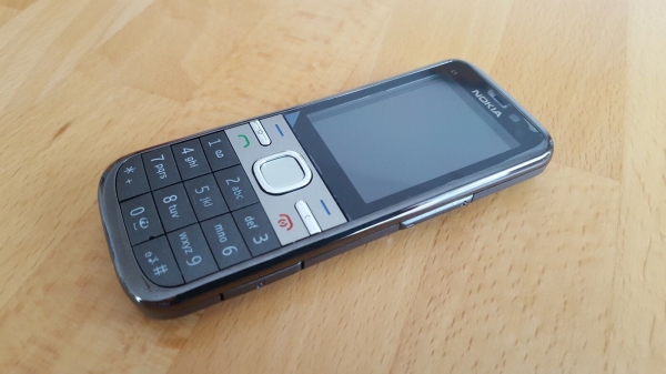 Nokia C5-00  Warm Grey  / Grau ohne Vertrag – 3 Jahre Gewährleistung