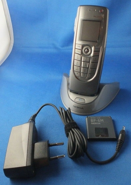Original Nokia 9300i Communicator Handy Ohne Simlock Unlocked QWERTZ-Tastatur