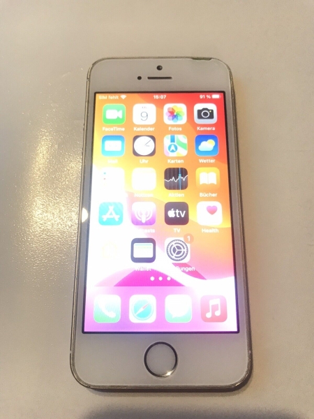 Apple iPhone SE – 64GB – Gold (Ohne Simlock) A1723 (CDMA + GSM)