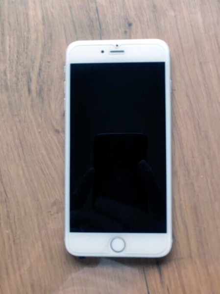 Apple iPhone 6 Plus – 64GB – Silber (Ohne Simlock) A1524 (CDMA + GSM)