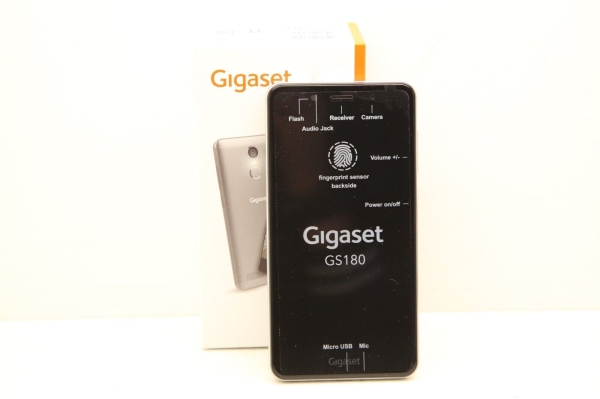 Gigaset – GS180 – Smartphone 16GB 5 “ 13MP Android 8.1 3000mAh – Neu