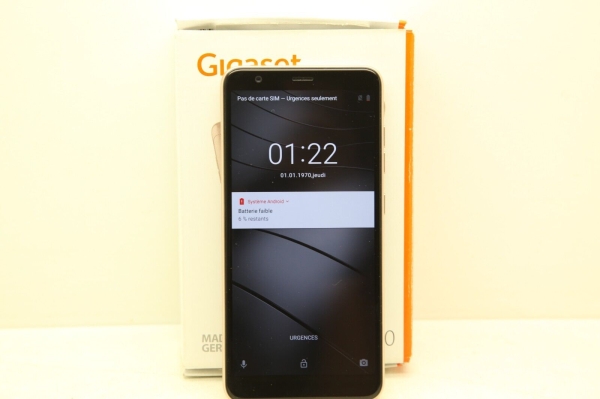 Gigaset – Smartphone GS280 – 32GB Bildschirm 5.7 “ 13 Mp Golden Topas – Sehr