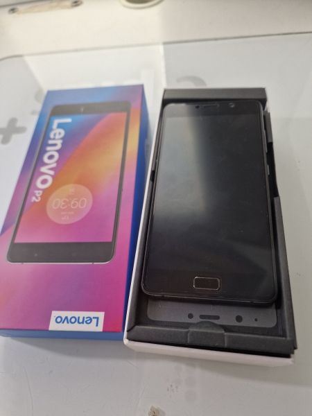 Lenovo P2 Grau 2016 32 GB Android LTE Smartphone 5,5″ Dual-SIM Wi-Fi AMOLED